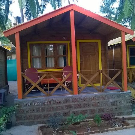 Agonda Beach Bumps Hotel Exterior photo