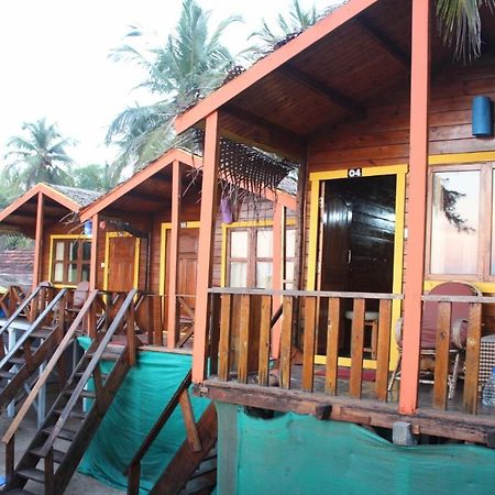 Agonda Beach Bumps Hotel Exterior photo