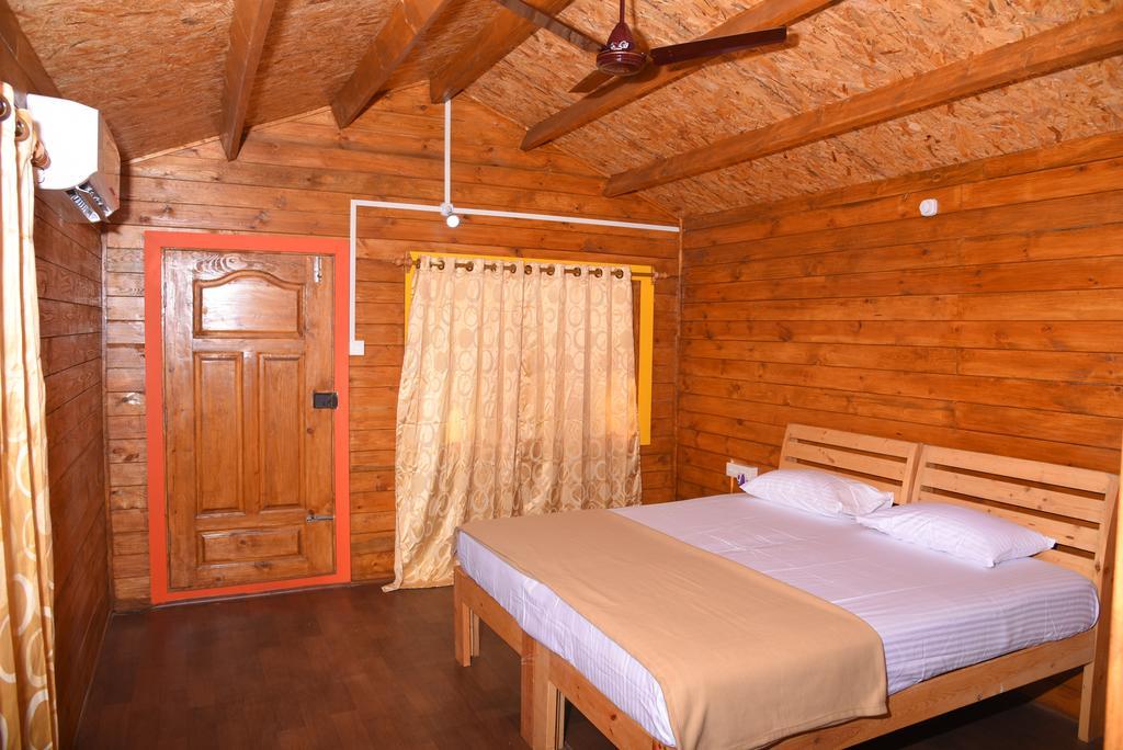Agonda Beach Bumps Hotel Exterior photo