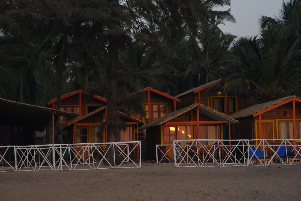 Agonda Beach Bumps Hotel Exterior photo