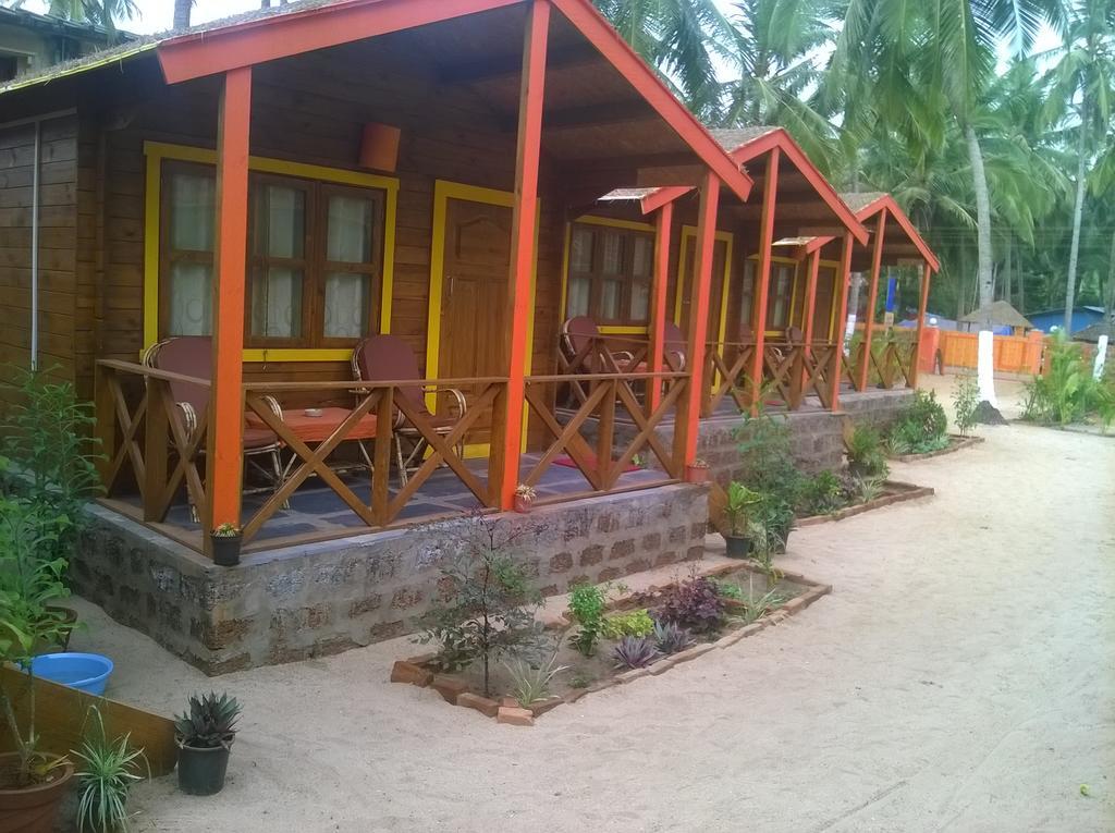 Agonda Beach Bumps Hotel Exterior photo