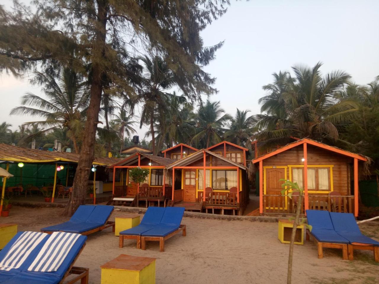 Agonda Beach Bumps Hotel Room photo